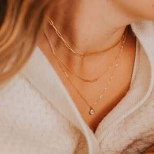 Cove Pendant Necklace