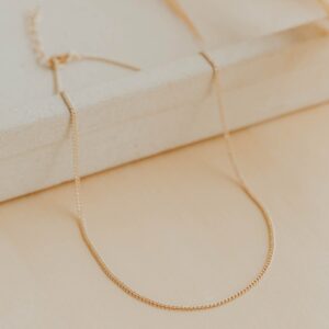 Demi Choker
