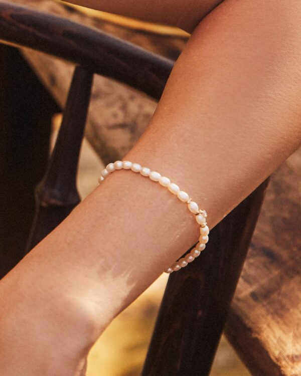 Michelle 14k Yellow Gold Pearl Bracelet in Freshwater Cultured Pearl