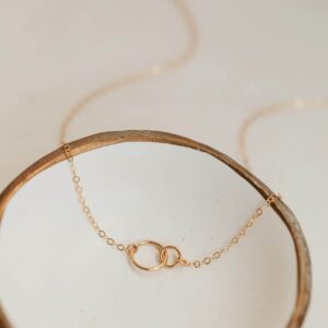 Tiny Links Necklace